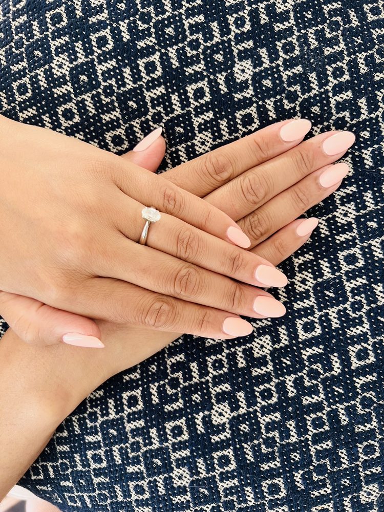 Soft blush pink manicure, short oval.